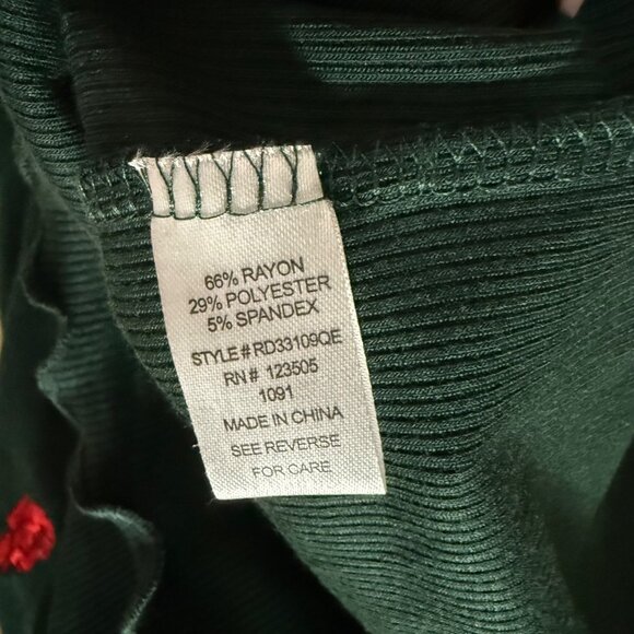 Heart & Hips Womens S Ribbed Green Dress W/ Rose Embroidery & Scalloped Hem - Picture 4 of 11